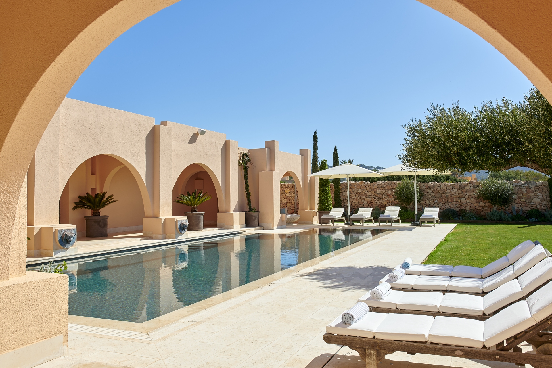 Evi, Cala Vadella 24