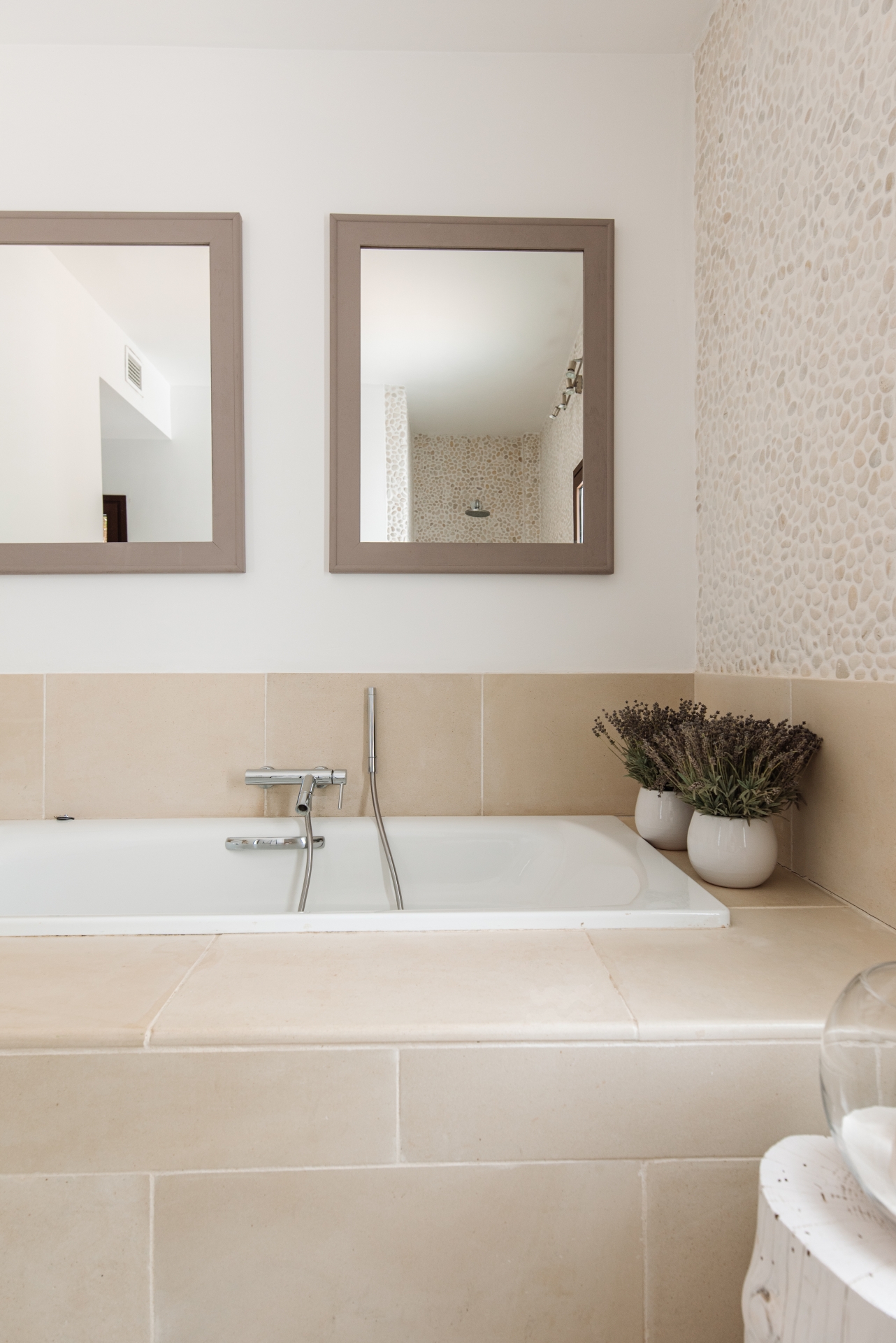 Elisa, Santa Gertrudis 45