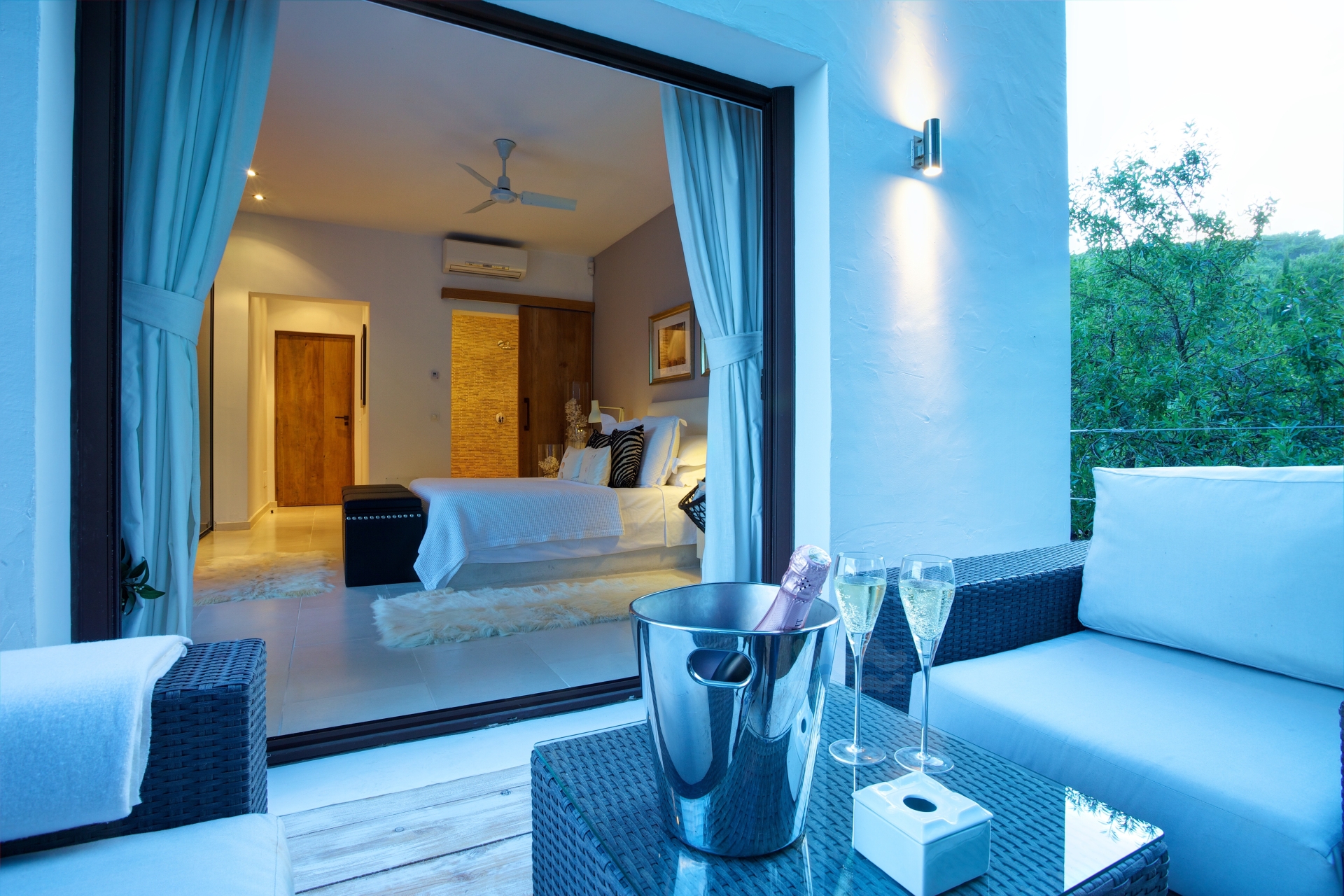 Elisa, Santa Gertrudis 64