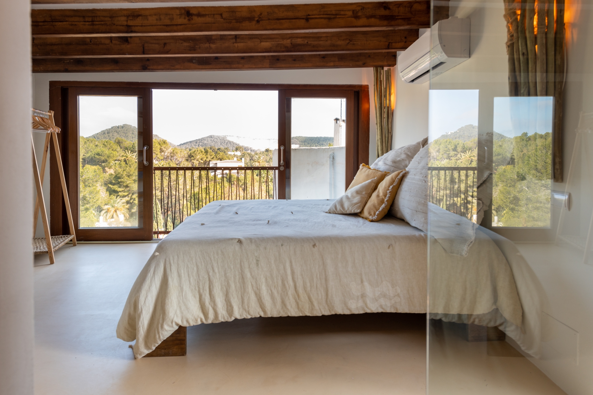 Callie, Can Furnet 75