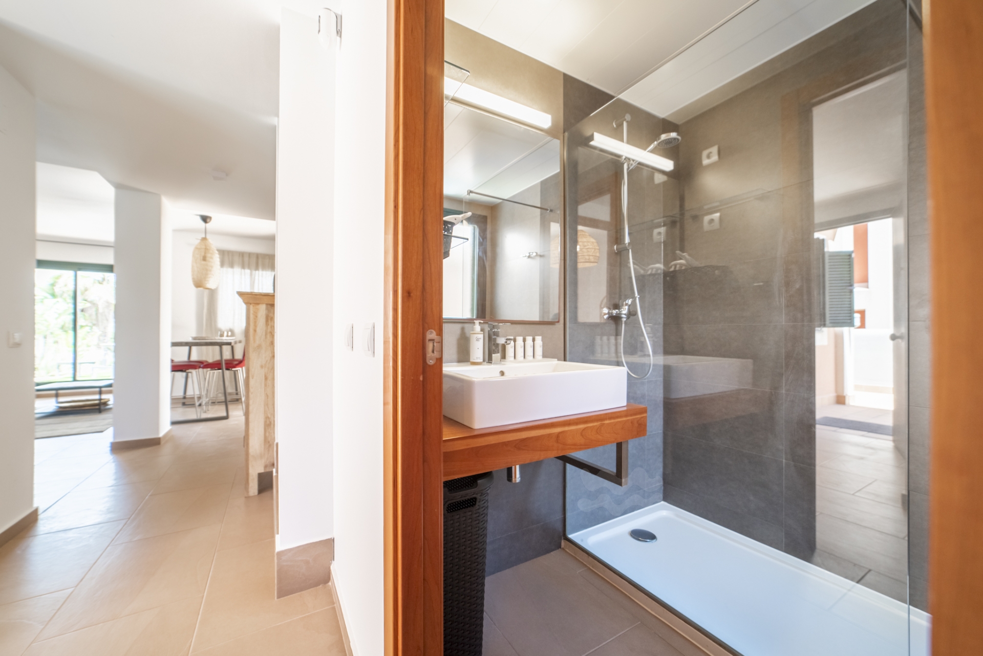 Nienke, Cala Tarida 19