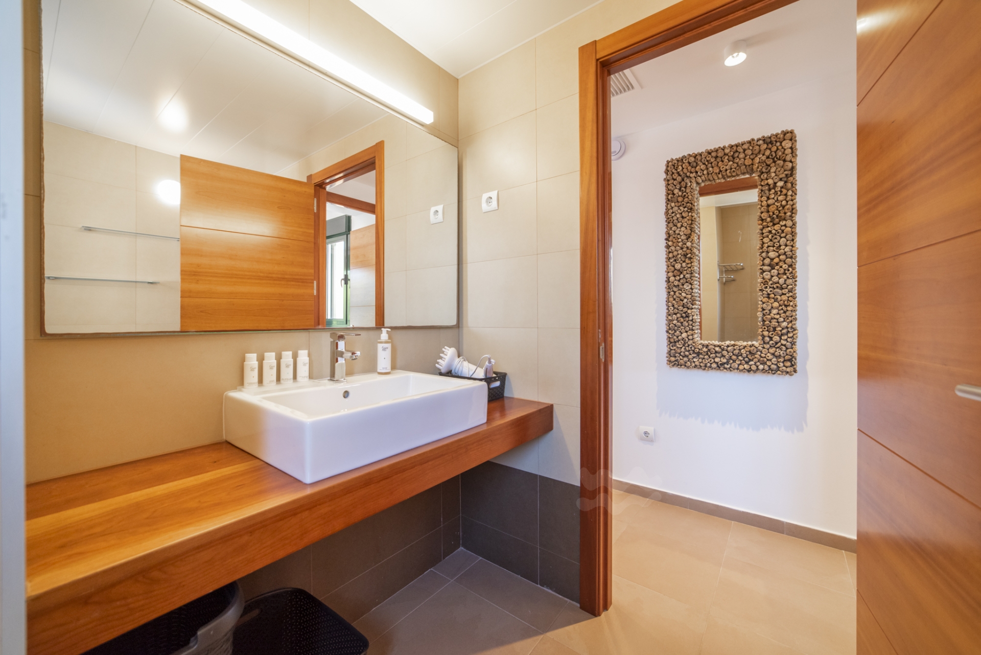 Nienke, Cala Tarida 30