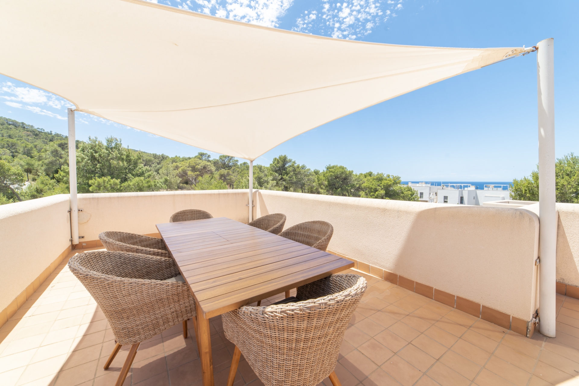 Nienke, Cala Tarida 49