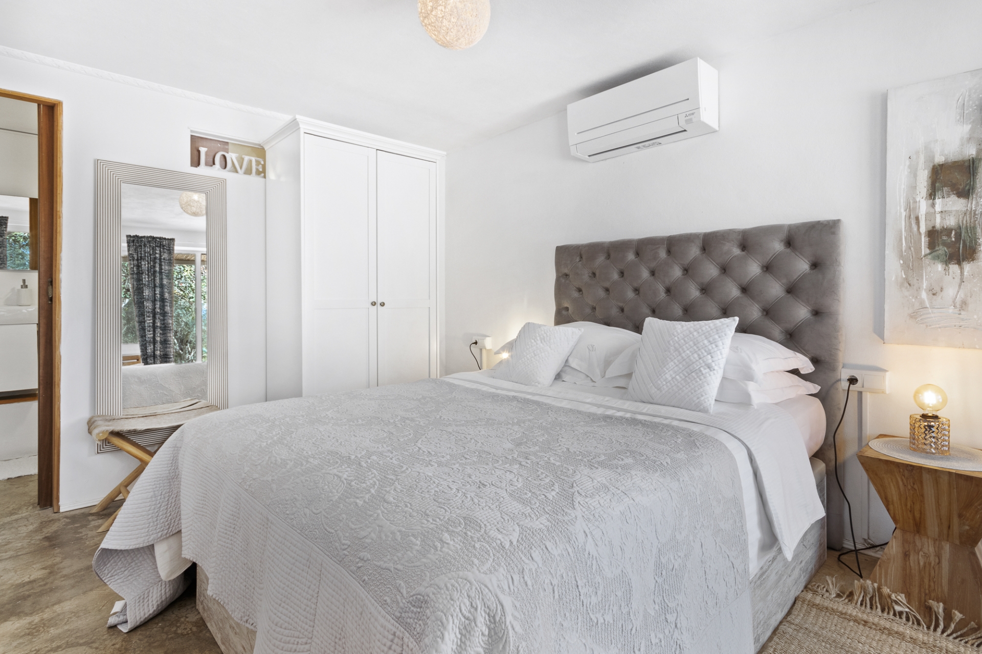 Sanna, San Carlos 28