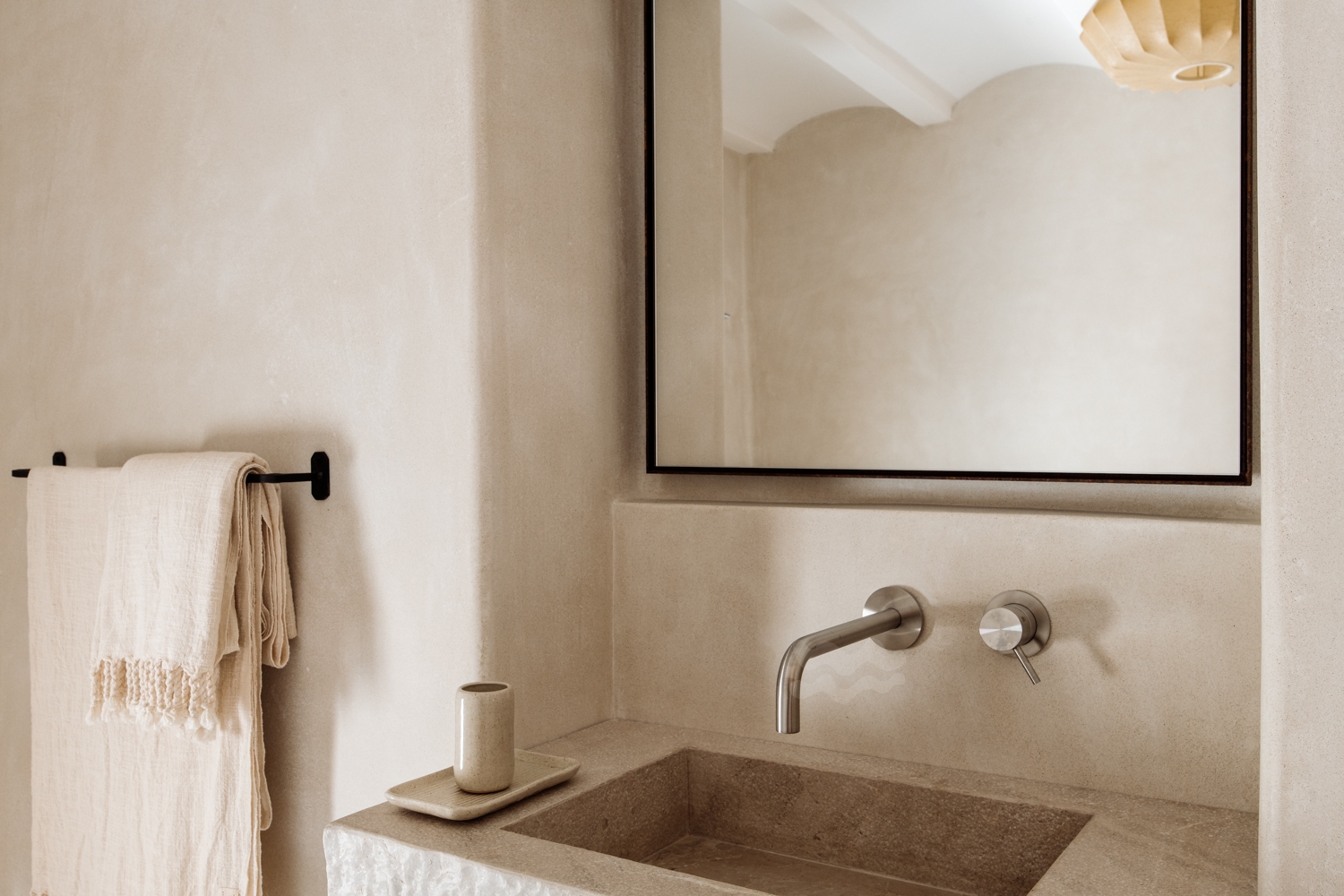 Danie, San Lorenzo 16