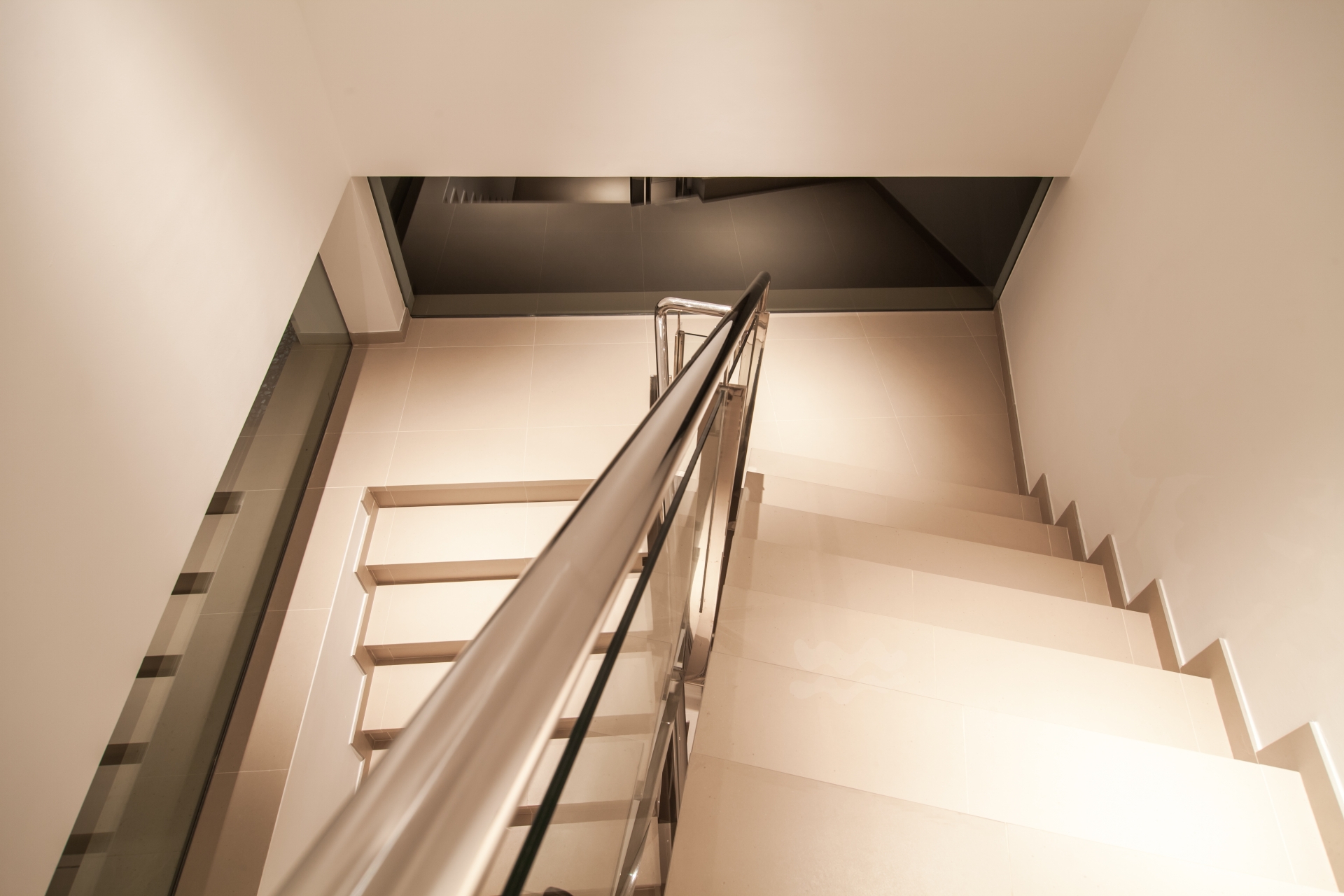 Charlize, Es Cubells 70