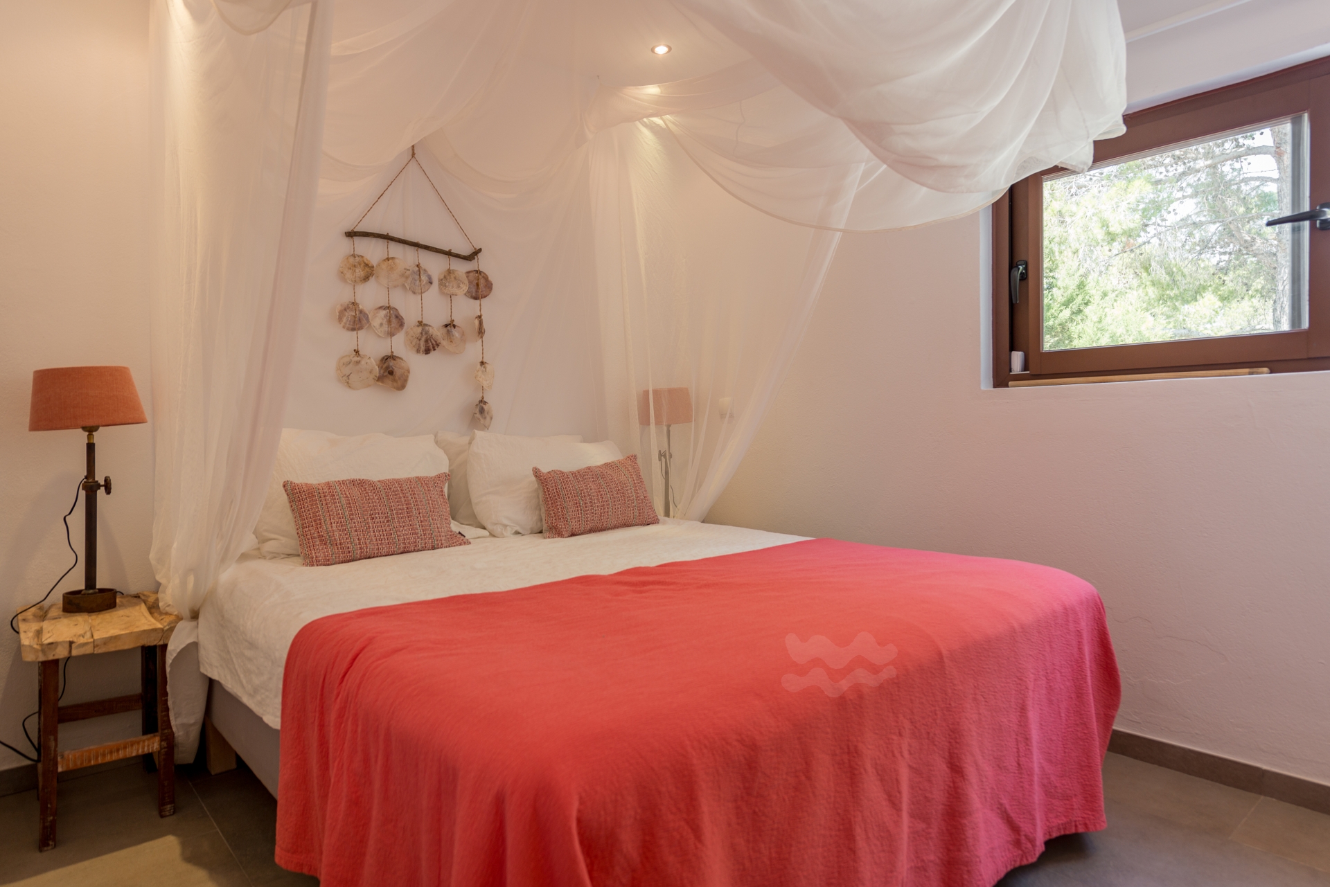 Meera, Cala Vadella 33