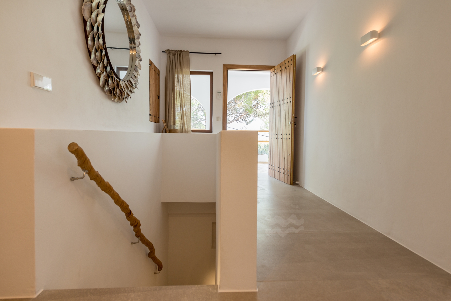 Meera, Cala Vadella 37