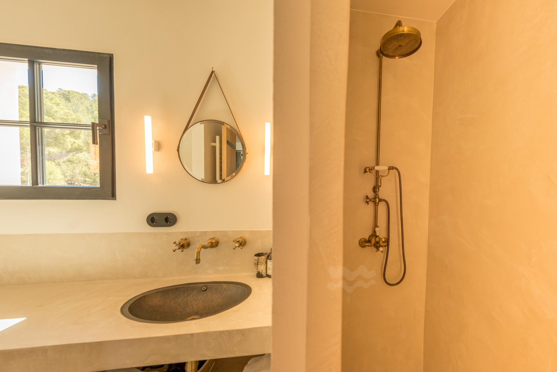 Sophia, Cala Tarida 30