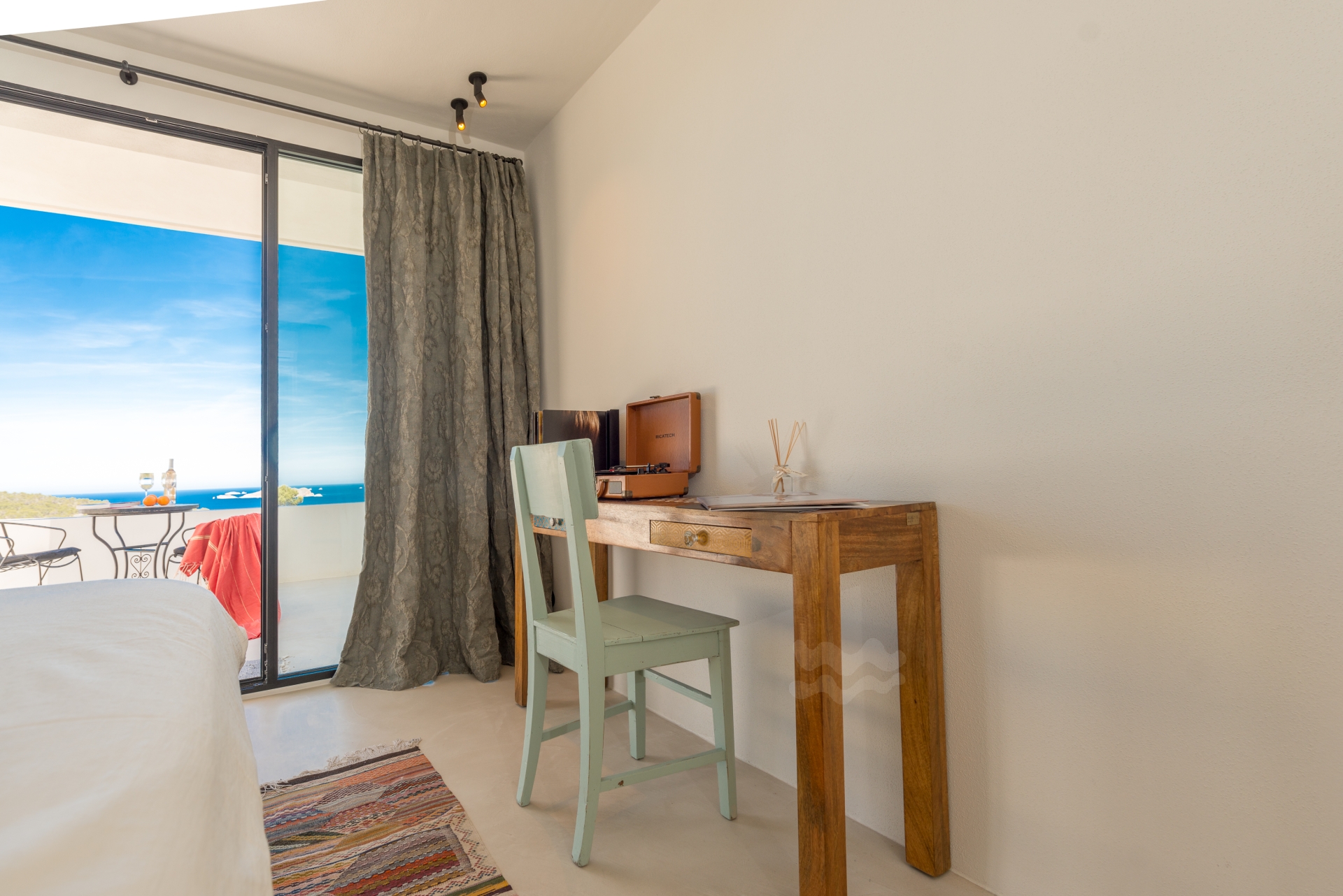 Sophia, Cala Tarida 35