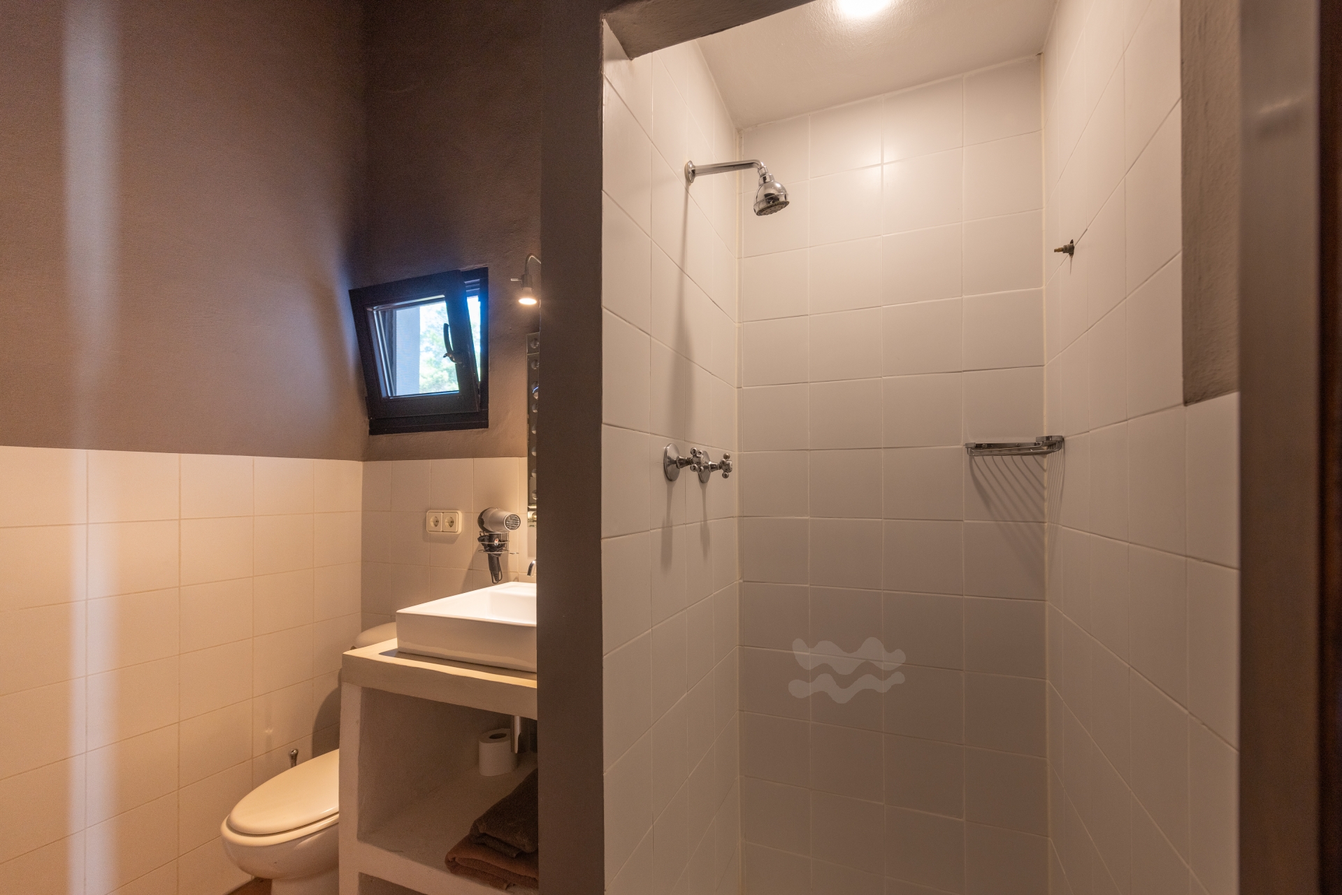 Nuria, Santa Gertrudis 21