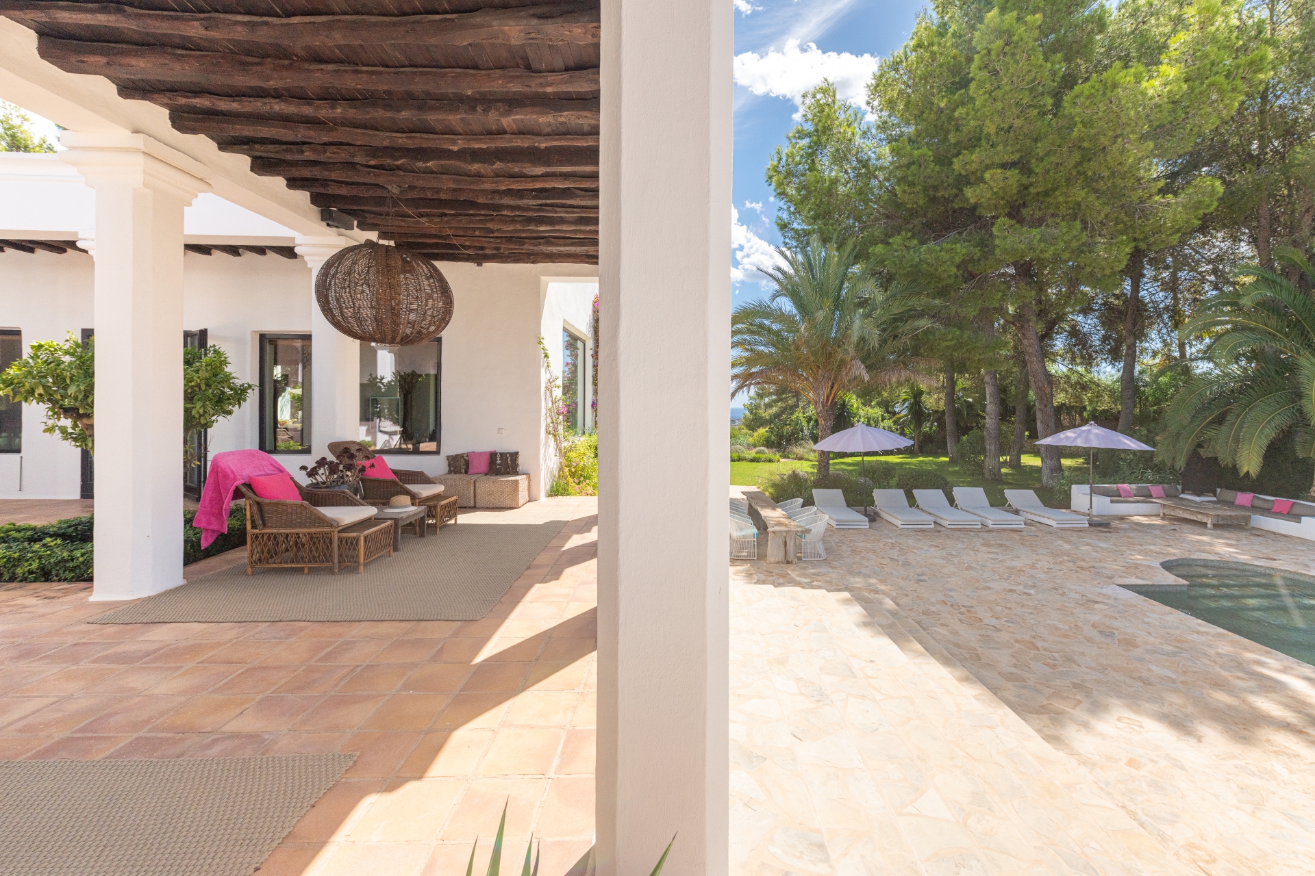 Nuria, Santa Gertrudis 36