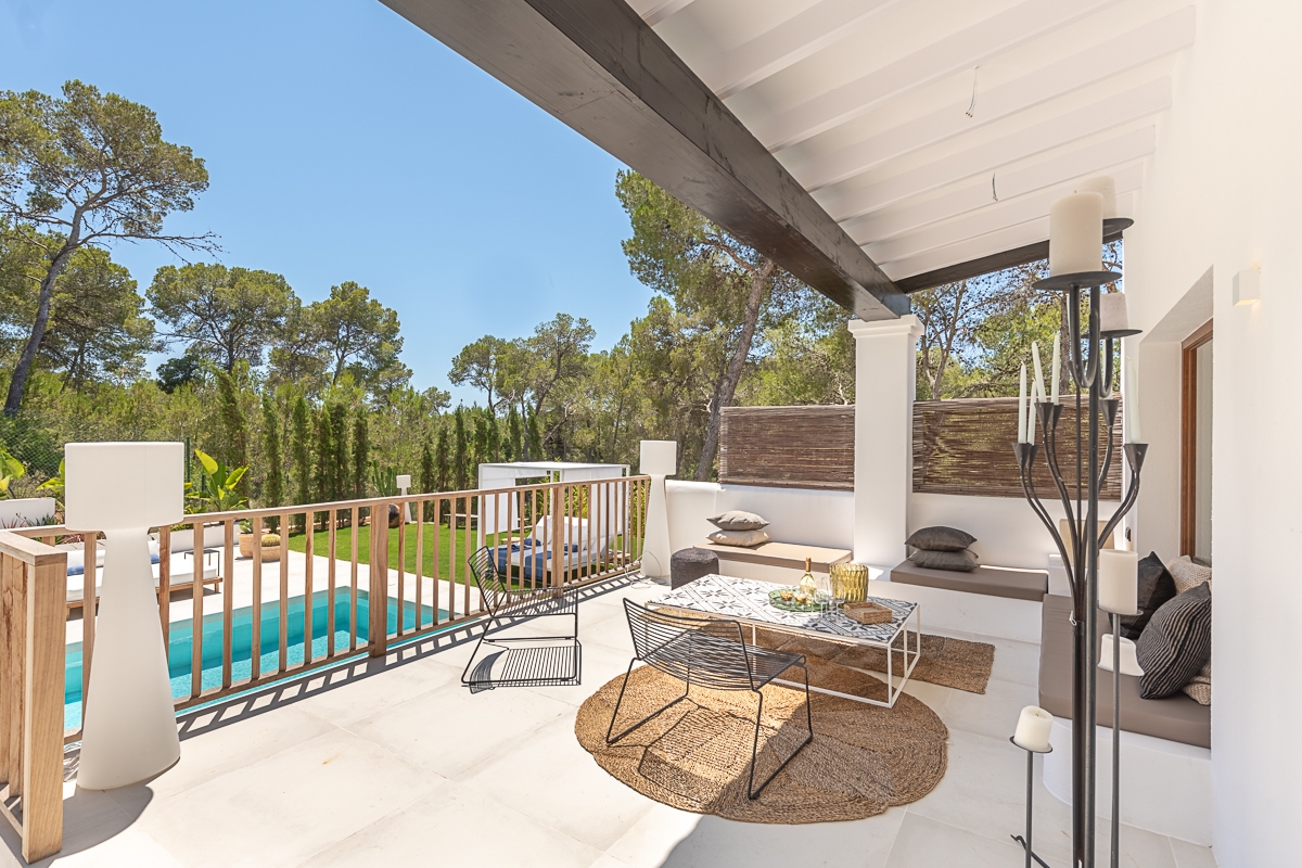 Blake, Can Furnet 12