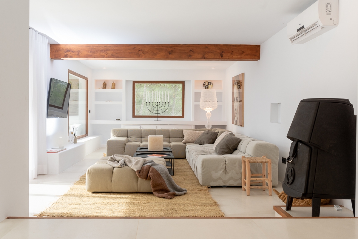 Blake, Can Furnet 33