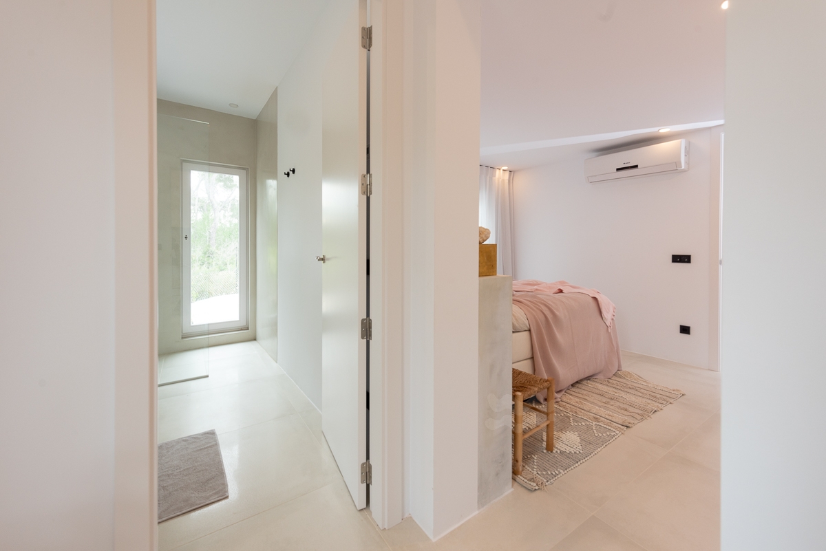 Blake, Can Furnet 75