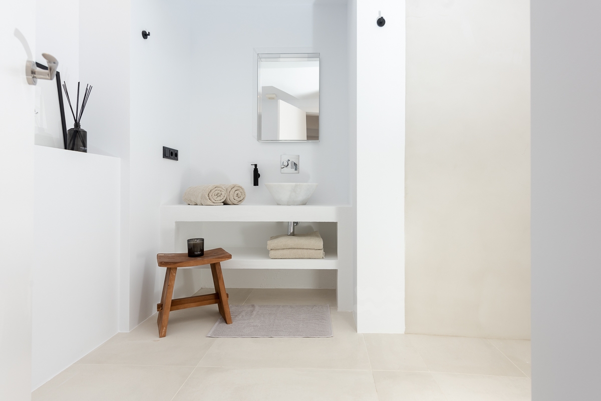 Blake, Can Furnet 106