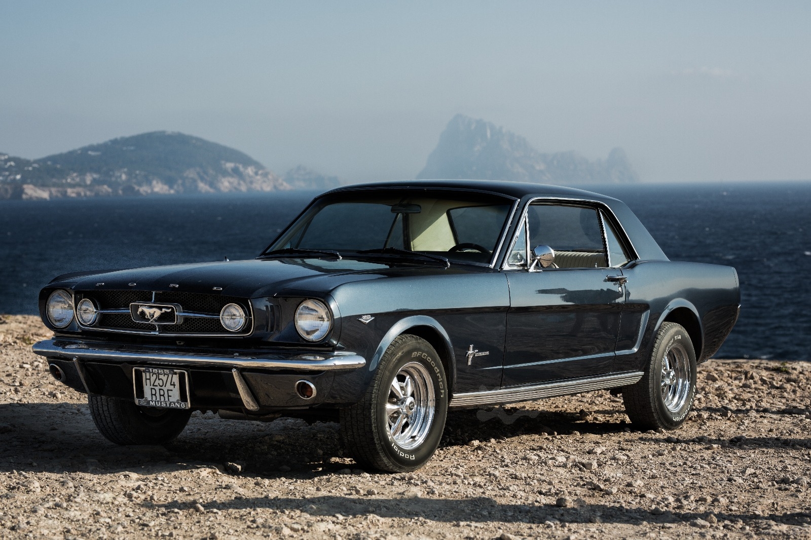 Ford Mustang 6