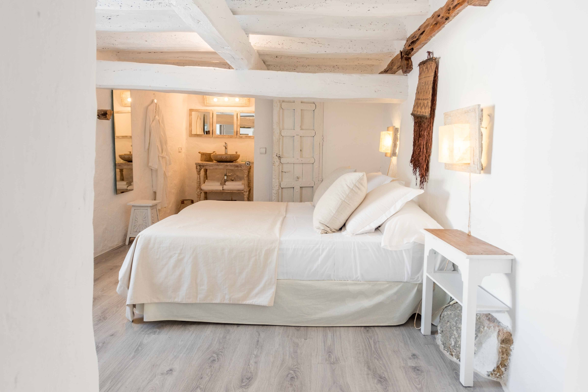 Aurora, Santa Gertrudis 41