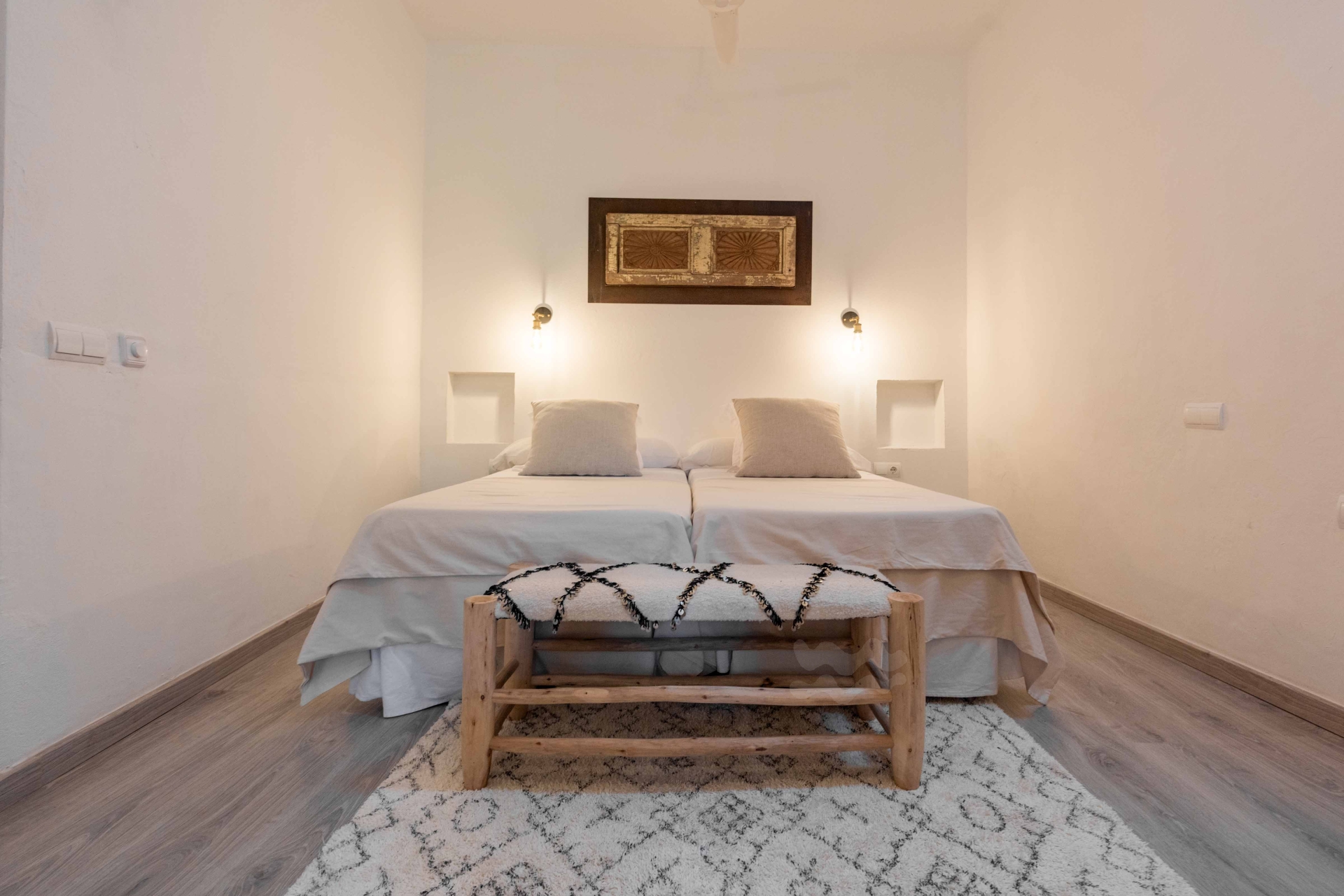 Aurora, Santa Gertrudis 54