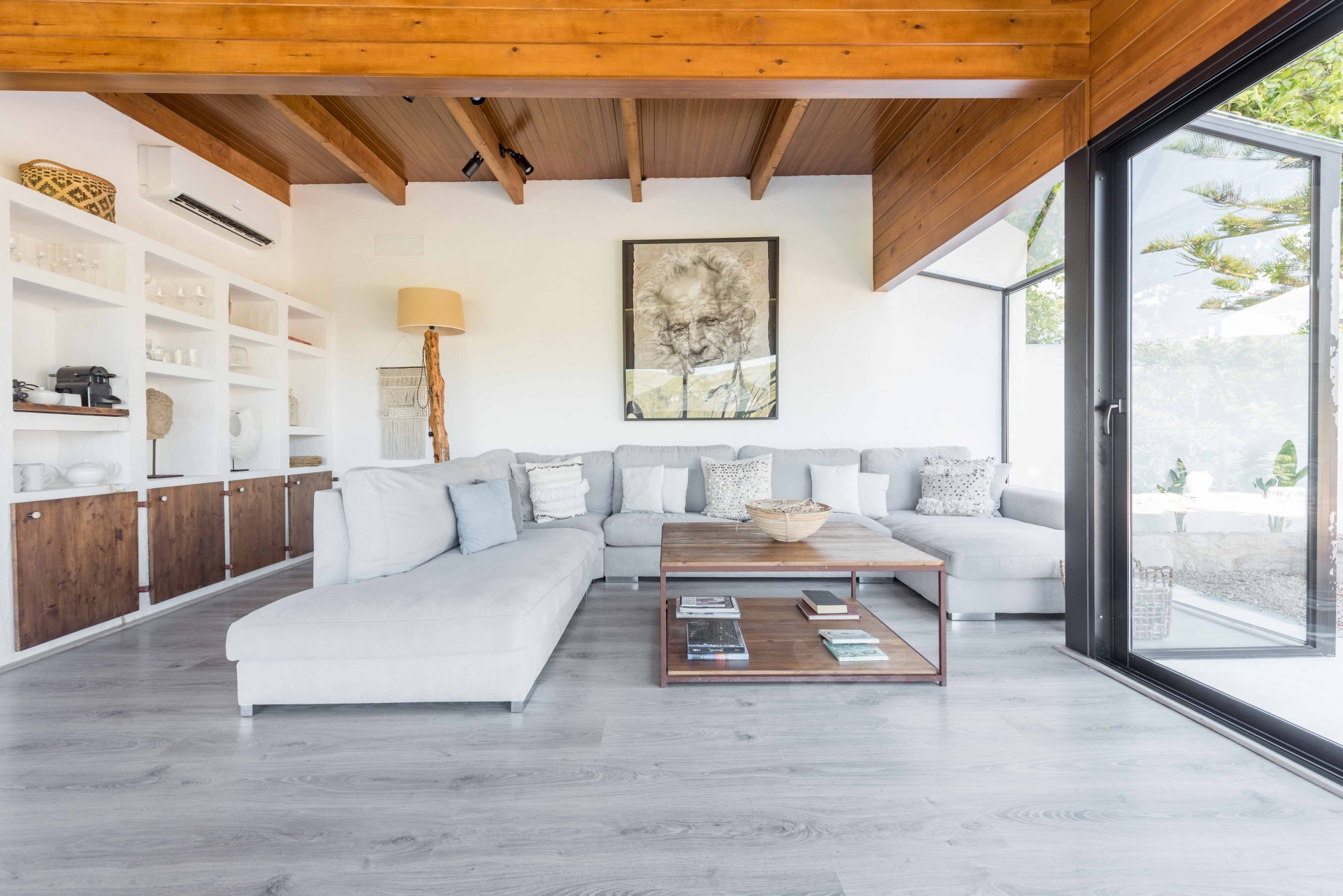 Aurora, Santa Gertrudis 21