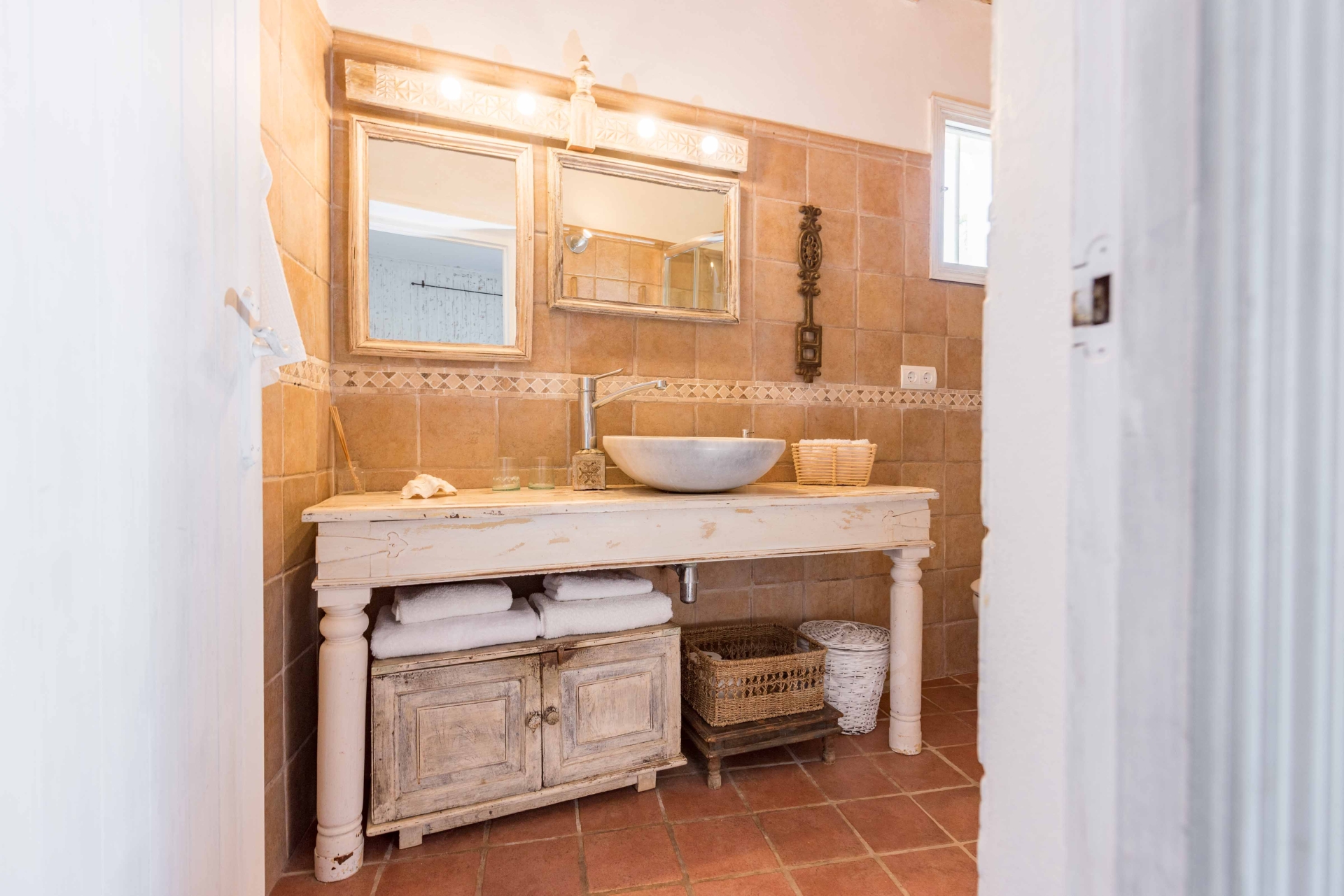 Aurora, Santa Gertrudis 85