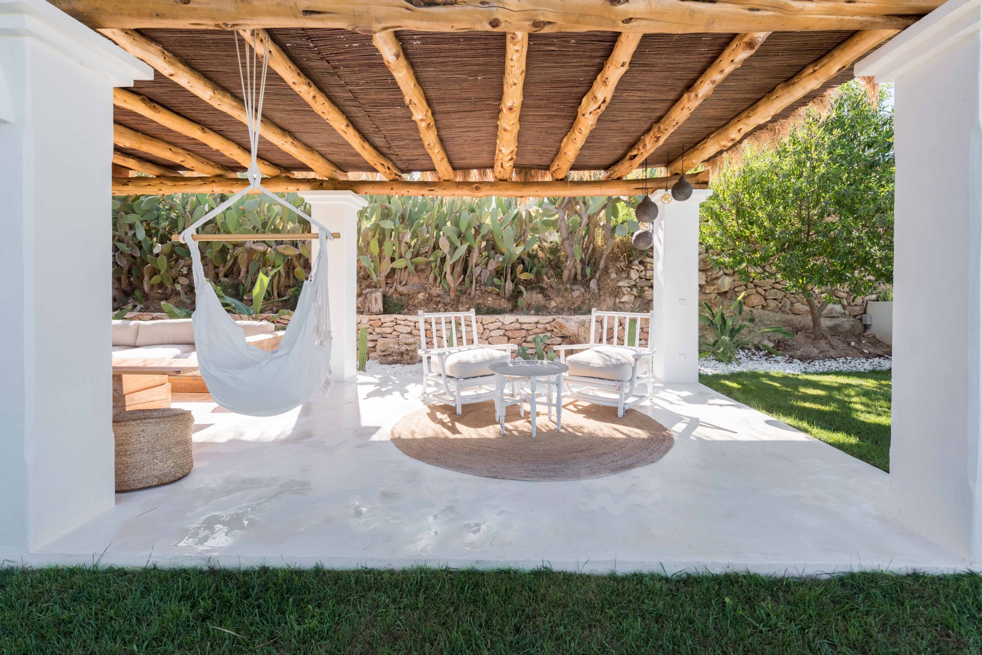 Aurora, Santa Gertrudis 11