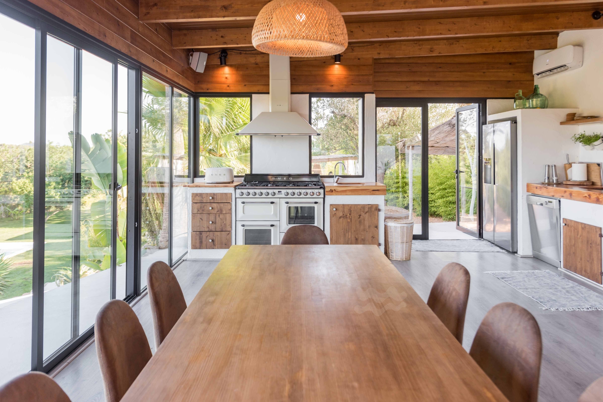 Aurora, Santa Gertrudis 18