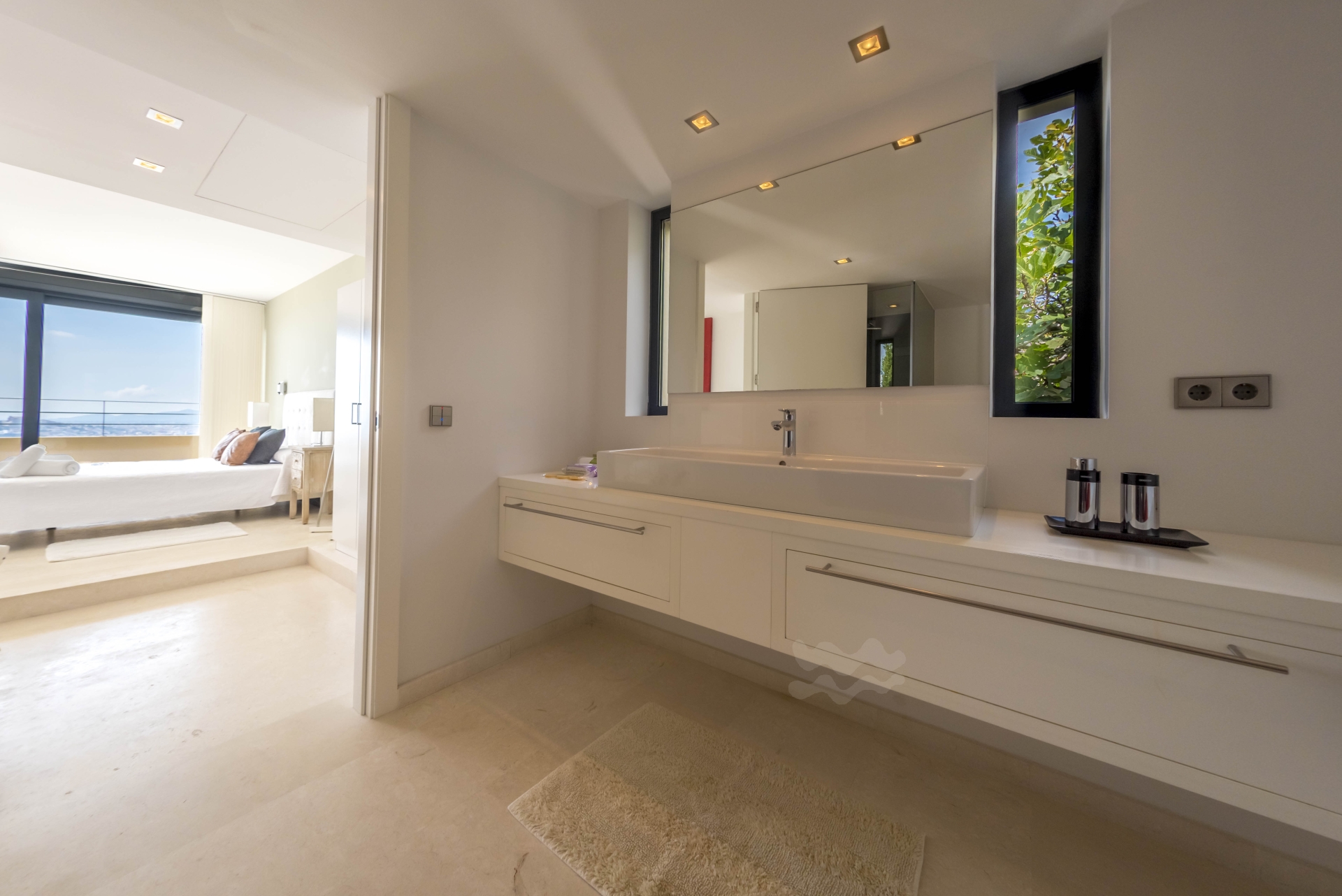 Rowan, Can Pep Simo 43