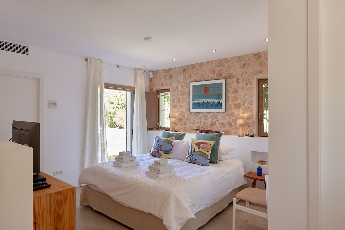 Villa Josie, Cala Tarida 27