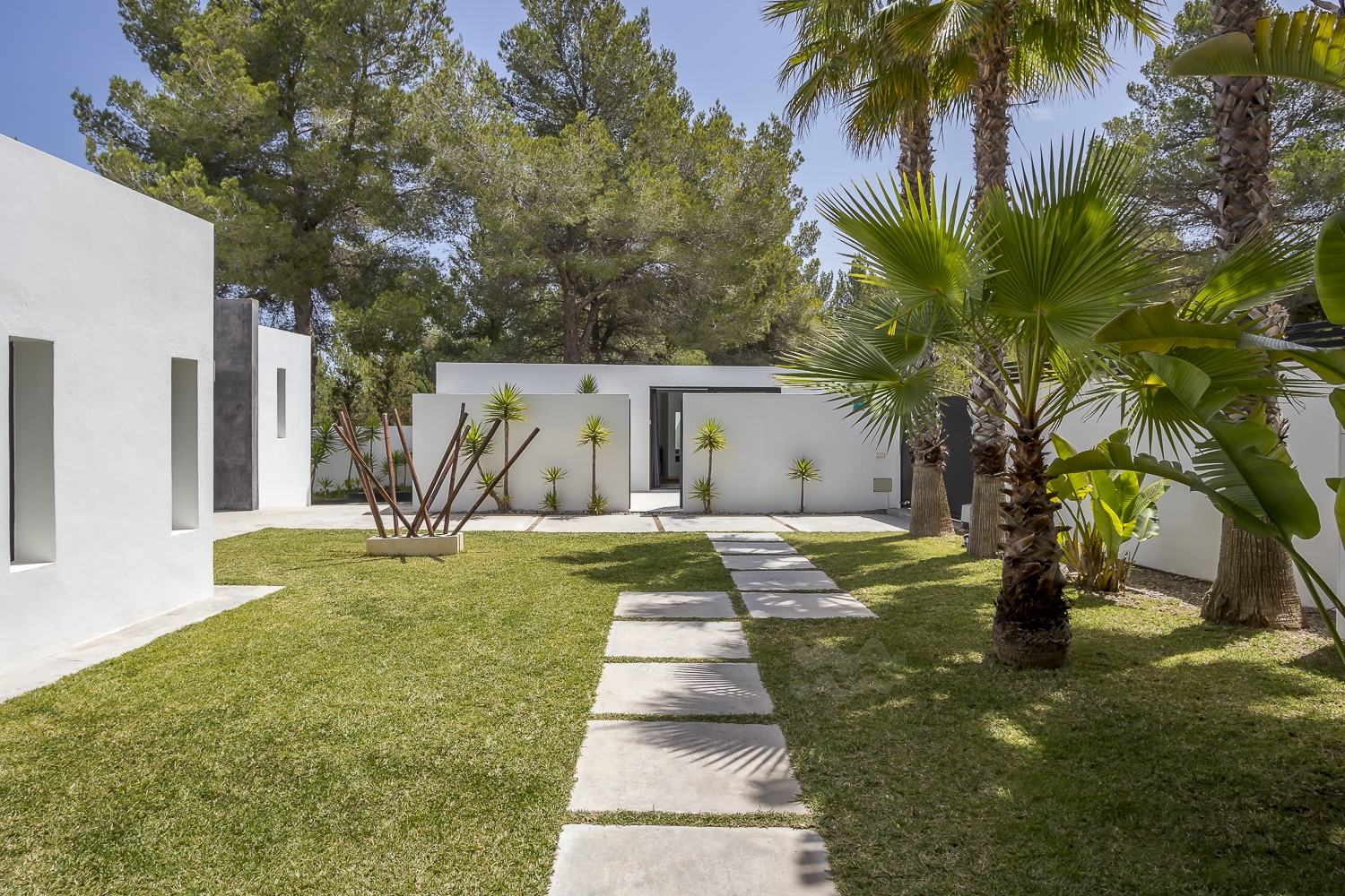 Zoe, Sant Antonio 74