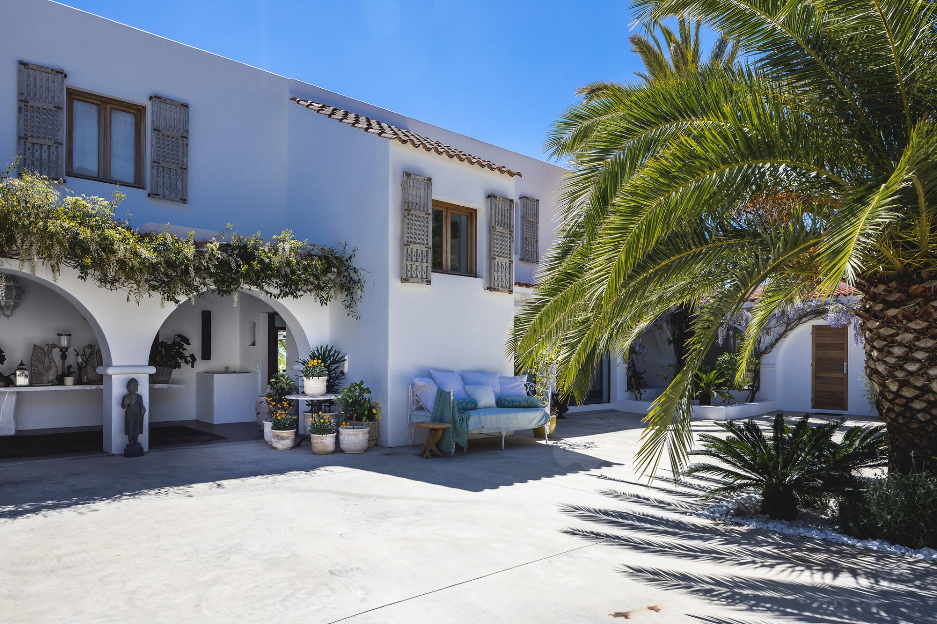 Sophia-mea, Sant Jordi 10