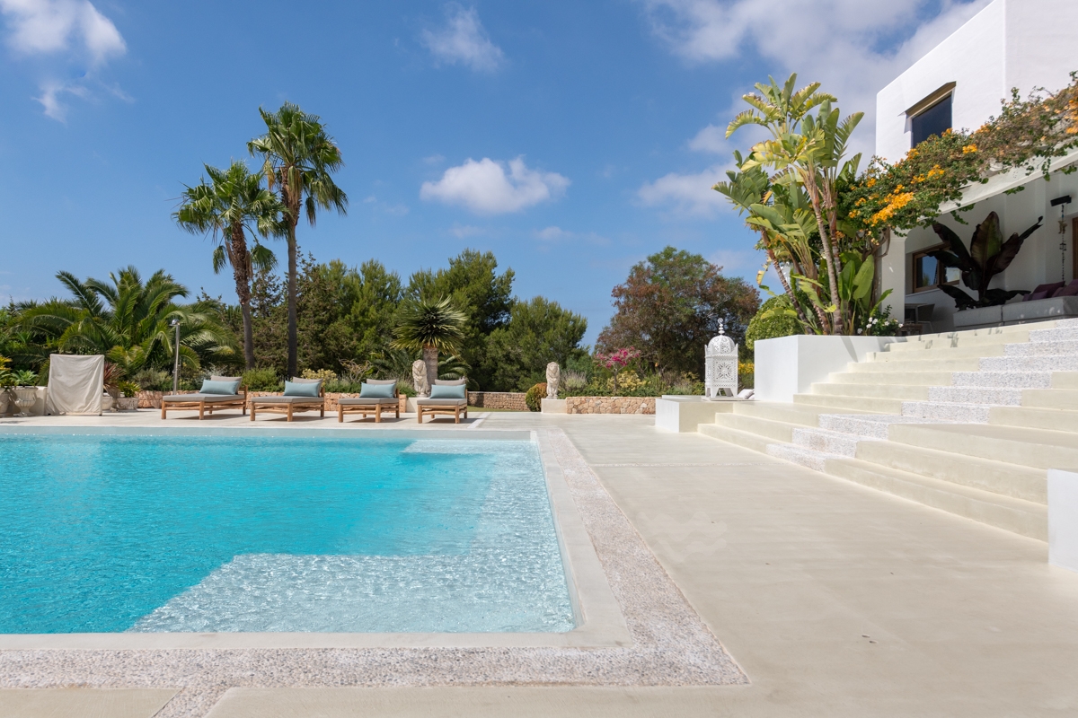 Sophia-mea, Sant Jordi 18